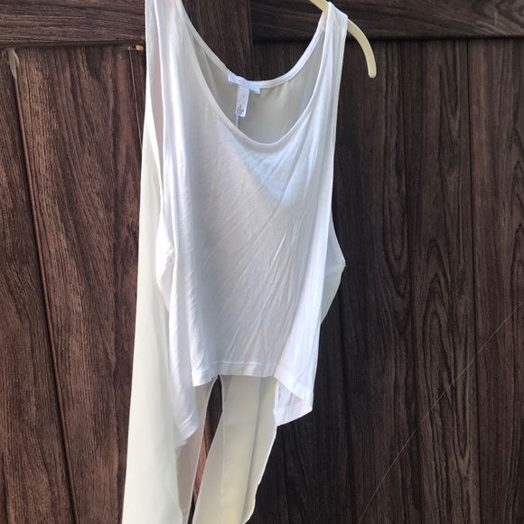 Top - Picture 2 of 3